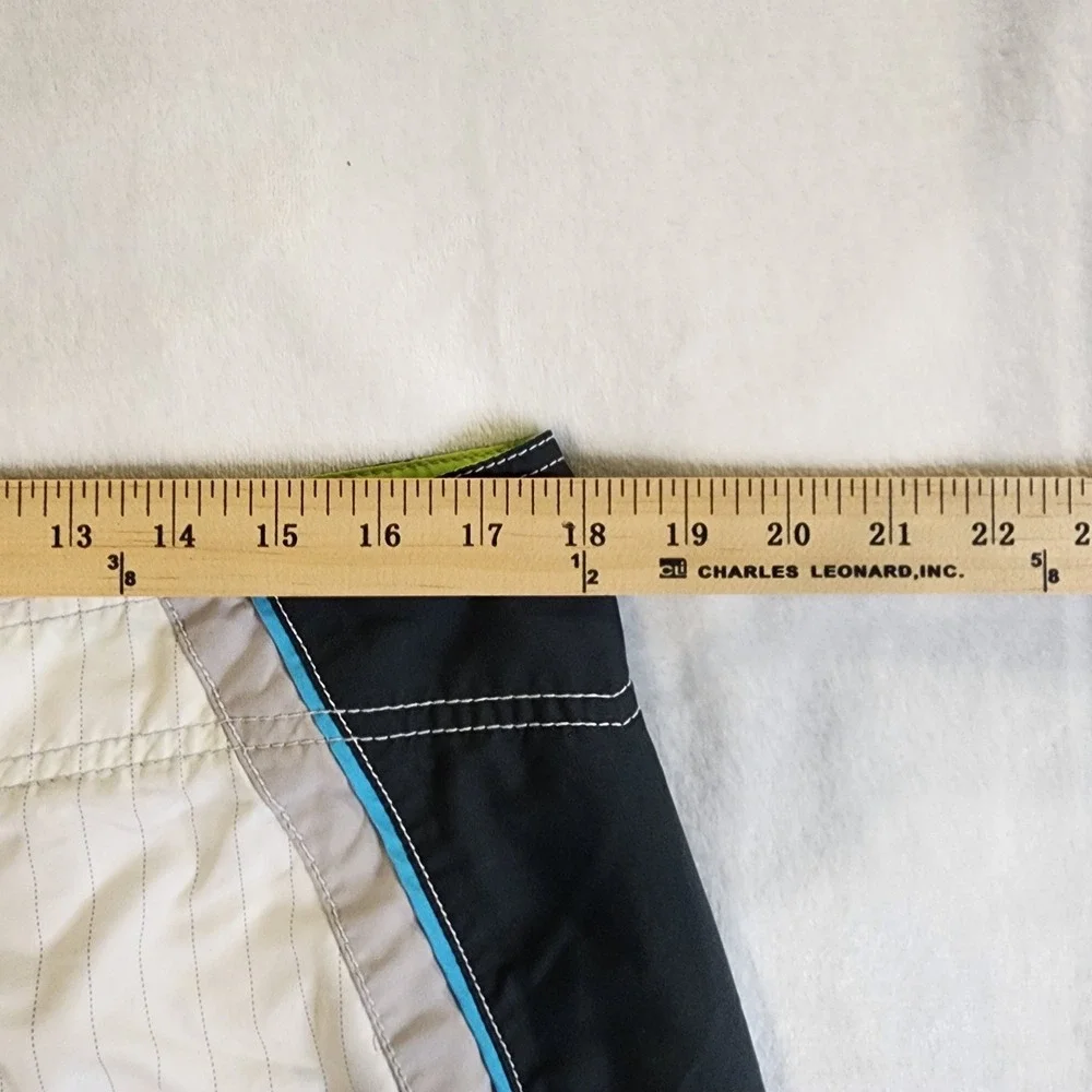 American Eagle Men's Swim Trunks Board Shorts, Mesh Lining, Hidden Pocket 36 EUC